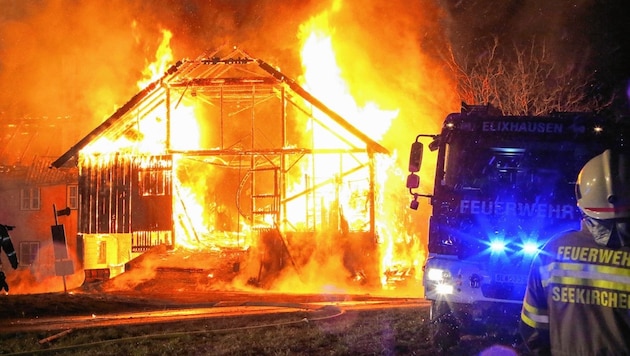 Großbrand beim Hiaslbauer in Seekirchen (Bild: Markus Tschepp)