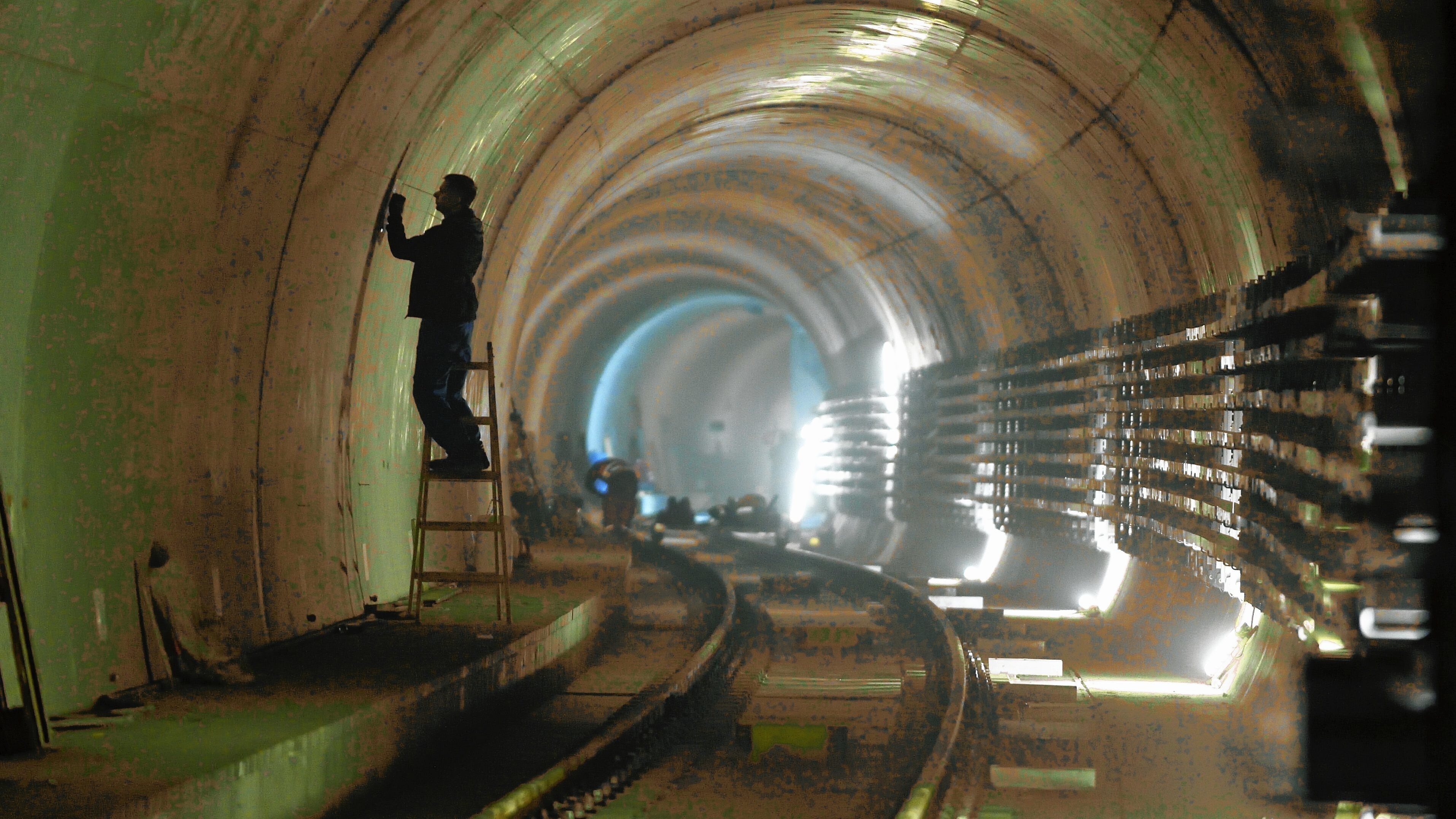 Deutlicher Unterschied Wie Teuer Sind U Bahn Und Seilbahn Fur Graz Krone At