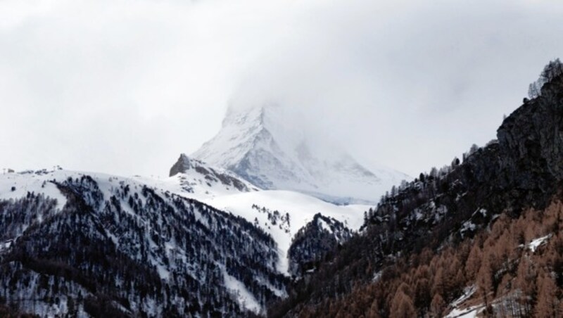 Am Matterhorn wird der Tengelmann-Chef Karl-Erivan Haub vermisst. (Bild: EPA)