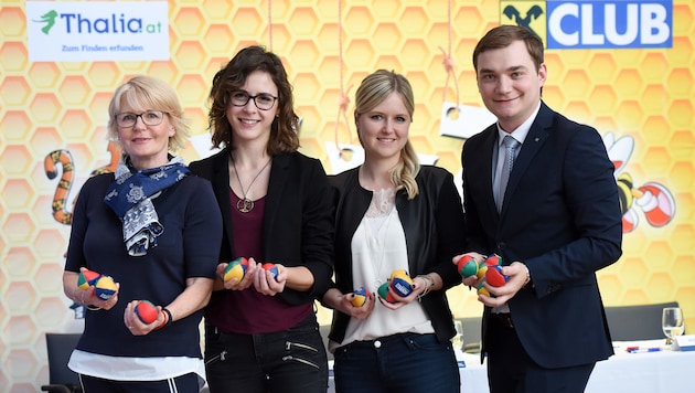 Die Jury: Margarete Fürlinger, Eva-Maria Hofer, Selina Stadlbauer und Michael Ehrengruber (v. l.). (Bild: Markus Wenzel)