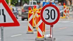 Im Baustellenbereich kam es zu dem Unfall (Symbolbild).