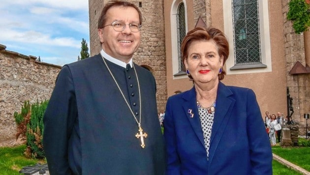 Festspiel-Präsidentin Helga Rabl-Stadler mit Abt Johannes Perkmann (Bild: Markus Tschepp)