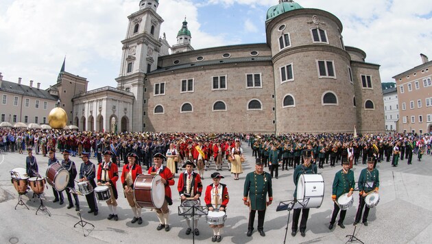 Feierlichkeiten anlässlich 80 Jahre Postmusik Salzburg (Bild: VOGL-PERSPEKTIVE.AT)