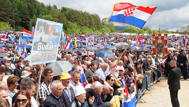 Bei vergangenen Veranstaltungen in Bleiburg und Loibach wurden teils bis zu 35.000 Besucher gezählt. (Bild: Kronenzeitung)