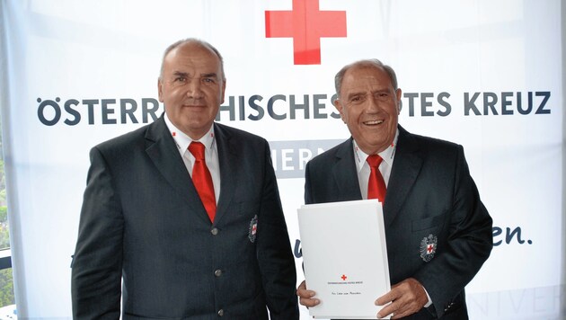 Bezirksstellenleiter Siegfried Schrittwieser (rechts) und Geschäftsführer Erwin Schume (Bild: Weeber Heinz)