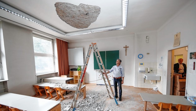 Volksschule Gnigl bleibt gesperrt (Bild: Markus Tschepp)