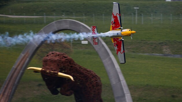 Spektakuläres Bild von der Air-Race-Veranstaltung in Spielberg 2016 (Bild: GEPA)