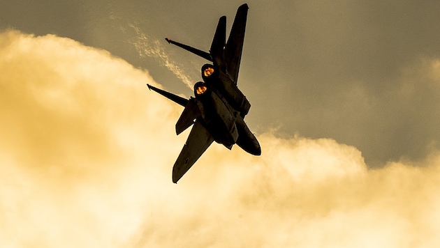 Israels Luftwaffe bombardierte Einrichtungen der radikalislamischen Hamas. (Bild: AFP)