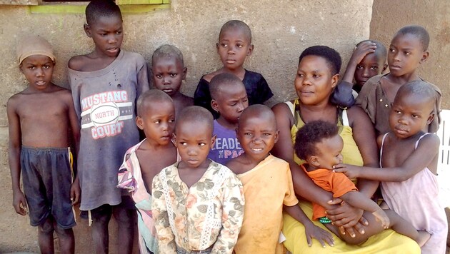 Kinder aus Uganda (Bild: APA/DPA/HENRY WASSWA)