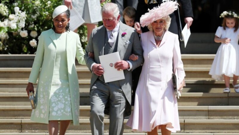 Doria Ragland, Prinz Charles und Camilla nach der Trauung (Bild: WPA Rota)