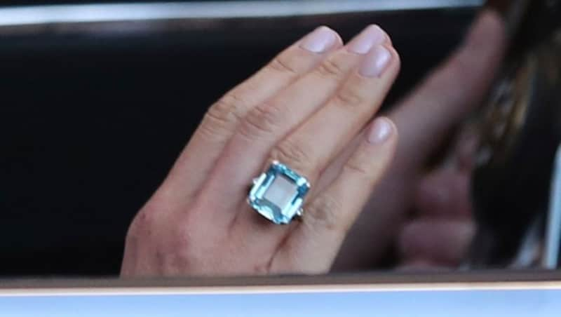 Der Ring an Meghans Hand gehörte einst Harrys Mutter, Prinzessin Diana. (Bild: AP)