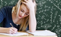 Für rund 42.000 Schülerinnen und Schüler wird's jetzt ernst.