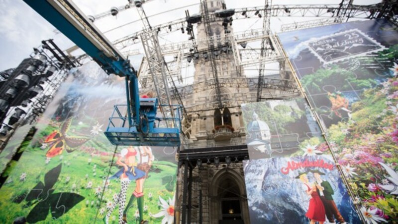 Das Bühnenbild für den 25. Life Ball (Bild: APA/GEORG HOCHMUTH)