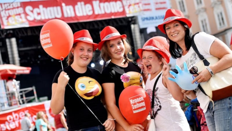 Alle feiern gemeinsam, wenn die „Krone“ am 16.+17.+18. August zur größten Party des Landes nach Linz einlädt! (Bild: Markus Wenzel)