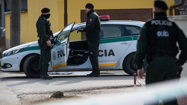 A large-scale operation is currently underway at a Slovakian school (symbolic image). (Bild: AFP)