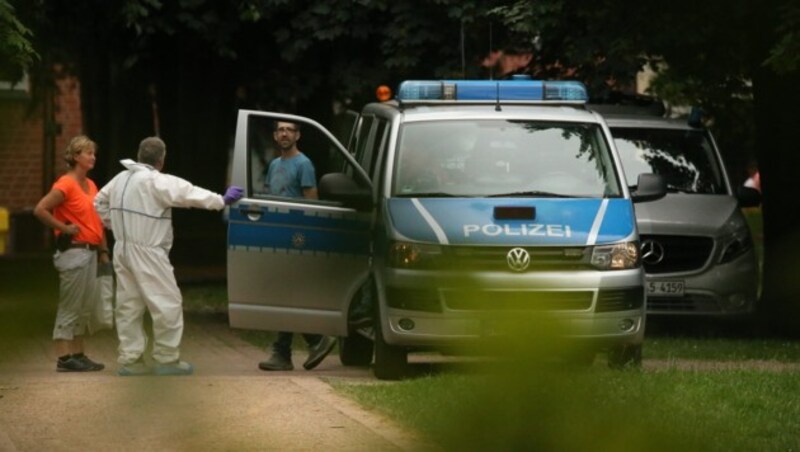 Iulia R. wurde am helllichten Tag im Casinogarten in Viersen erstochen. (Bild: APA/dpa/David Young)