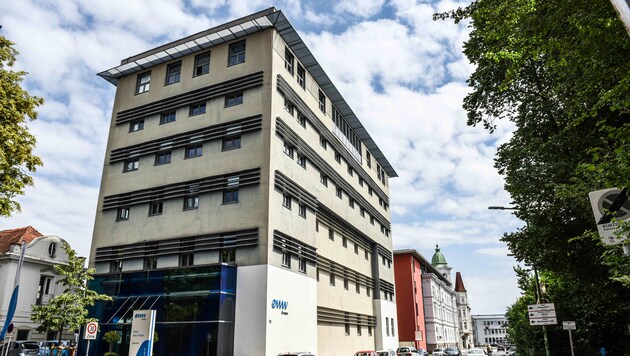 Die eww Wels wird ihren Standort in der Stelzhamerstraße neben der Fachhochschule über kurz oder lang verlassen. (Bild: Markus Wenzel)
