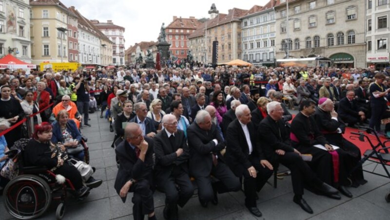 Festveranstaltung für das 800-Jahr-Jubiläum am Hauptplatz in Graz (Bild: APA/ERWIN SCHERIAU)