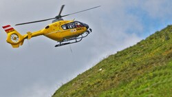 Ein Christophorus-Hubschrauber war bei der Taubergung im Einsatz. (Bild: Christof Birbaumer)