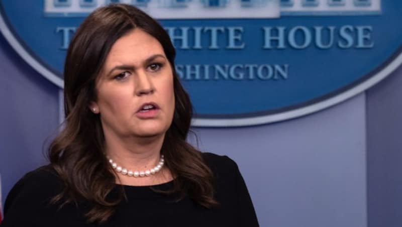 Donald Trumps Pressesprecherin Sarah Sanders (Bild: APA/AFP/NICHOLAS KAMM)