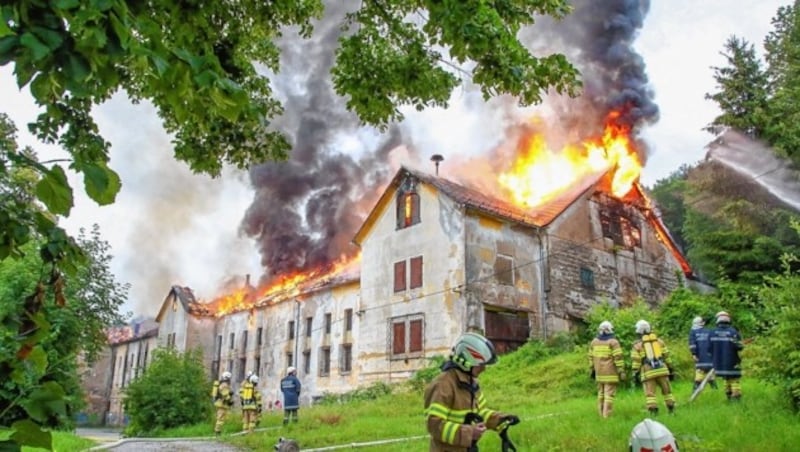 Großbrand in Guggenthal (Bild: Markus Tschepp)