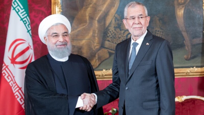 Bundespräsident Alexander Van der Bellen und der iranische Präsident Hassan Rouhani in der Hofburg (Bild: APA/GEORG HOCHMUTH)