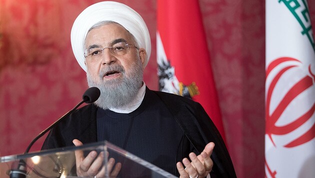 Irans Präsident Hassan Rouhani wirbt mehr oder weniger offen für das Umgehen der US-Sanktionen. (Bild: APA/GEORG HOCHMUTH)