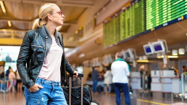 Rund 68 Millionen Flugreisende hatten im Vorjahr europaweit mit Problemen zu kämpfen. (Bild: stock.adobe.com)