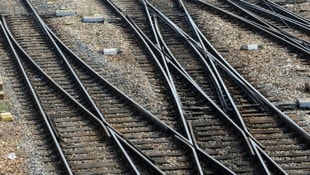 Das Landeskriminalamt Wien ermittelt gegen einen 57-jährigen Ex-Lokführer im Zusammenhang mit ...