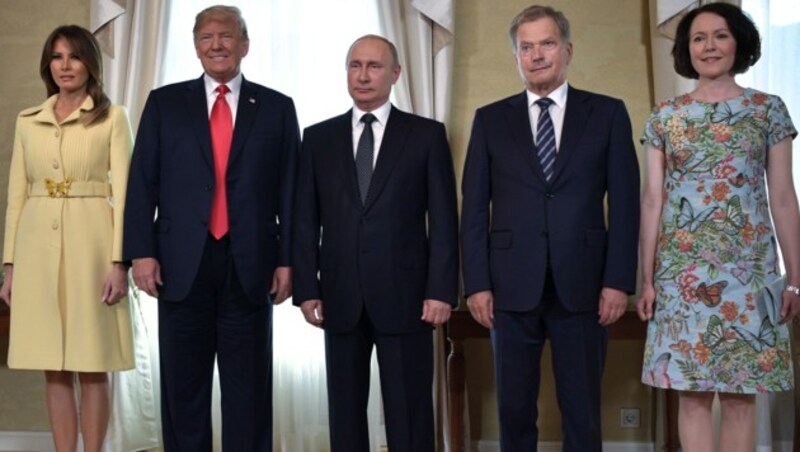 Melania Trump, Donald Trump, Wladimir Putin, Finnlands Präsident Sauli Niinistö und seine Frau Jenni Haukio (Bild: AP)