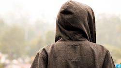 In Vorarlberg wurde ein 16-Jähriger aus seiner Wohngemeinschaft von der Kinder- und Jugendhilfe geworfen. Hilfe bei der Suche nach einer neuen Unterkunft bekam er nicht (Symbolbild). (Bild: stock.adobe.com)