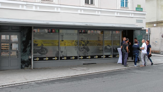 Dieses Wettcafe in der Grazer Griesgasse wurde überfallen (Bild: Jauschowetz Christian)