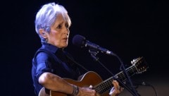 Ihre letzten Konzerte spiete Joan Baez 2019. Der Film „I Am A Noise“ zeigt ihren Lebensweg und gibt sehr private Einblicke. (Bild: HERBERT PFARRHOFER / APA / picturedesk.com)