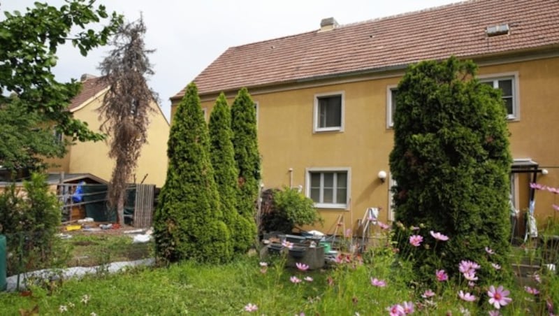 In der Rickard-Lindström-Gasse im Bezirk Favoriten kam es zur Bluttat. (Bild: Martin A. Jöchl)