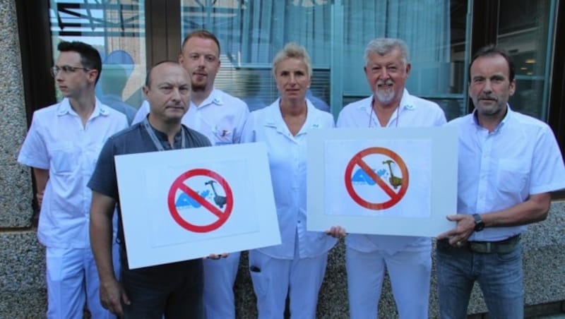 Protest vor dem UKH Graz (Bild: Jauschowetz Christian)