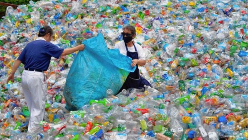 4,6 Milliarden Plastikflaschen verbrauchen die Bewohner von Taiwans Hauptstadt Taipeh. (Bild: AFP)