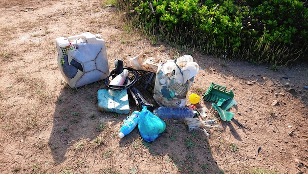 Fette Beute: Diesen Müll fand Leser Walter Hofer am Strand auf Sardinien. (Bild: Walter Hofer)