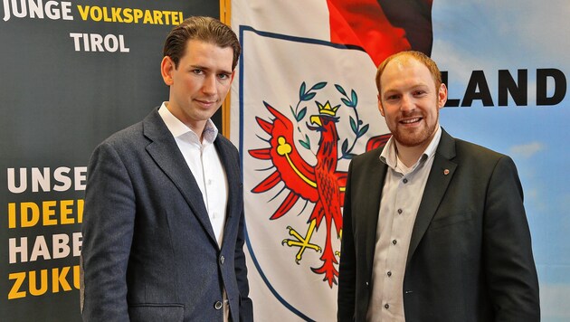 ÖVP-Chef Sebastian Kurz und Dominik Schrott (rechts) (Bild: Christof Birbaumer)