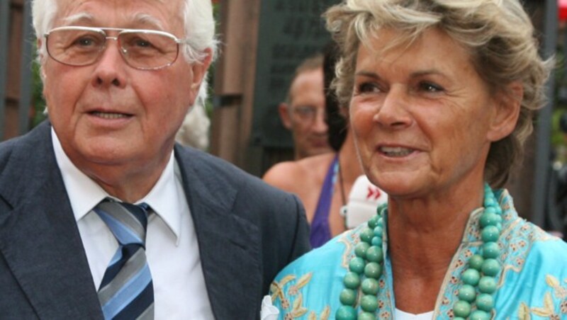 Peter Weck mit seiner Ingrid (Bild: dpa/Uli Deck)