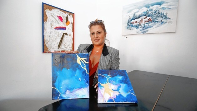 Die 24-jährige Künstlerin Viveka Biondic, geboren in Mazedonien, ist seit diesen März Mitglied beim „artforum“. Hier zeigt sie das Resultat ihres neuesten „Kintsugi-Projektes“. (Bild: Markus Tschepp)