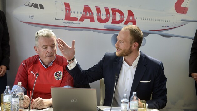 Ryanair-CEO Michael O‘Leary und Laudamotion-Geschäftsführer Andreas Gruber (rechts) (Bild: APA/Herbert Pfarrhofer)
