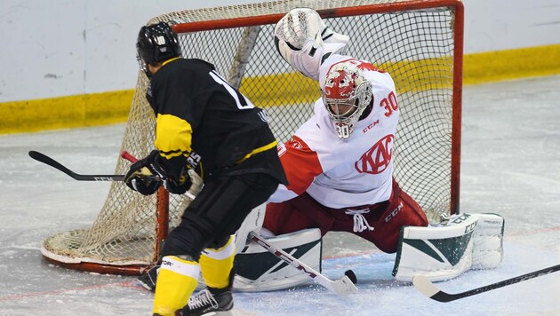 KAC-Goalie Lars Haugen (Bild: F. Pessentheiner, pessentheiner)