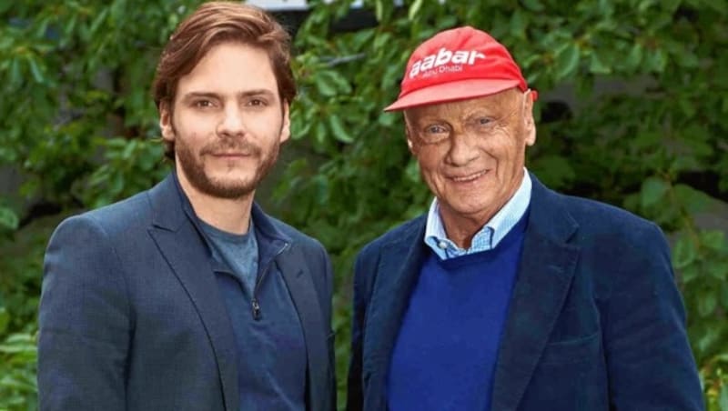 Daniel Brühl und Niki Lauda (Bild: Alexander TUMA)