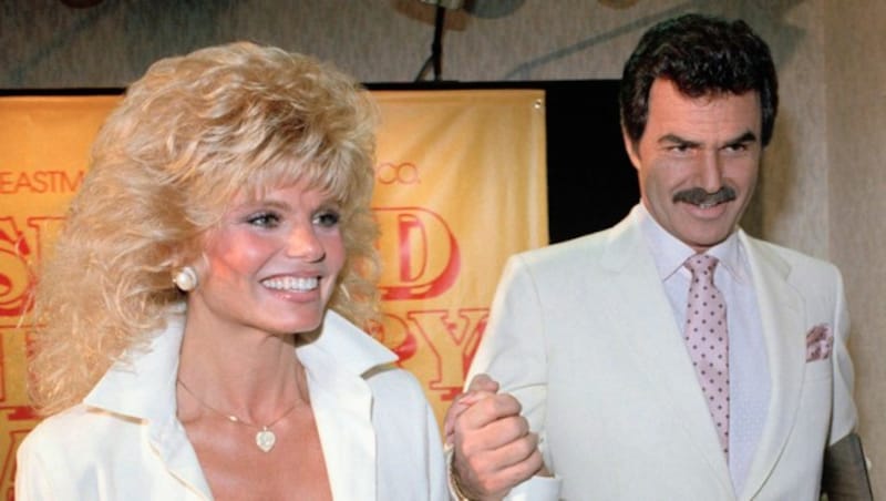 Reynolds mit seiner zweiten Ehefrau Loni Anderson (Bild: AP1987)