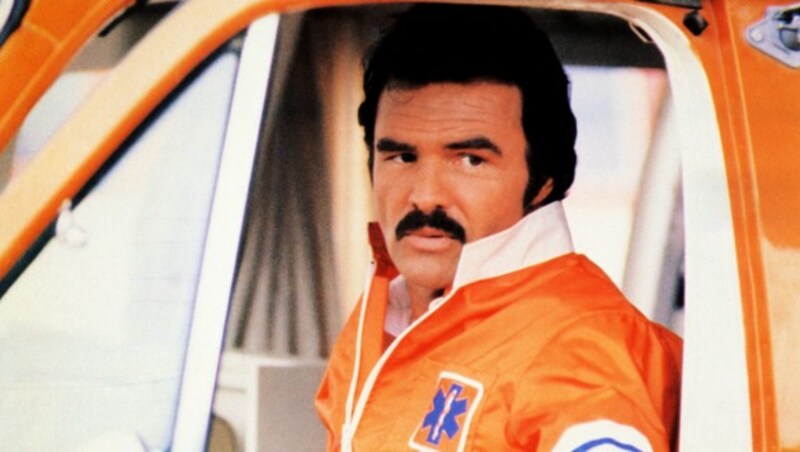 Burt Reynolds im Kultfilm „Auf dem Highway ist die Hölle los“ (Bild: Eurasia Investments / Mary Evans / picturedesk.com)