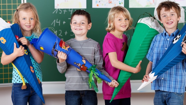 8200 Tiroler Kinder kommen in die erste Klasse Volksschule. (Bild: contrastwerkstatt/stock.adobe.com)