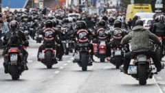 Ein Klagenfurter (40) rief im Corona-Frust beim Radio an und drohte, dass die Hells Angels unterwegs seien - mit Molotow-Cocktails. (Bild: dpa Picture-Alliance/AFP)