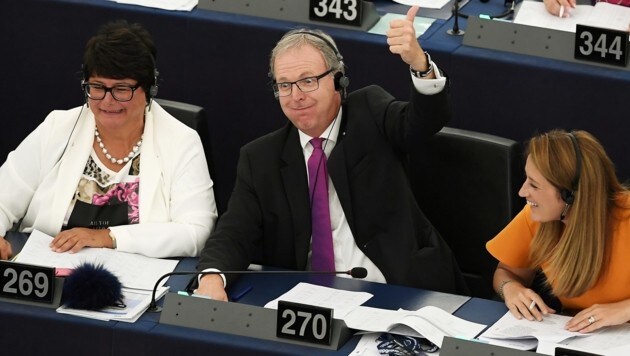EU-Parlamentarier Axel Voss (CDU) nach dem Beschluss des neuen Urheberrechts (Bild: AFP or licensors)