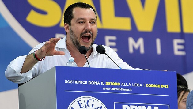 Italiens Innenminister und Lega-Parteichef Matteo Salvini (Bild: APA/AFP/MIGUEL MEDINA)