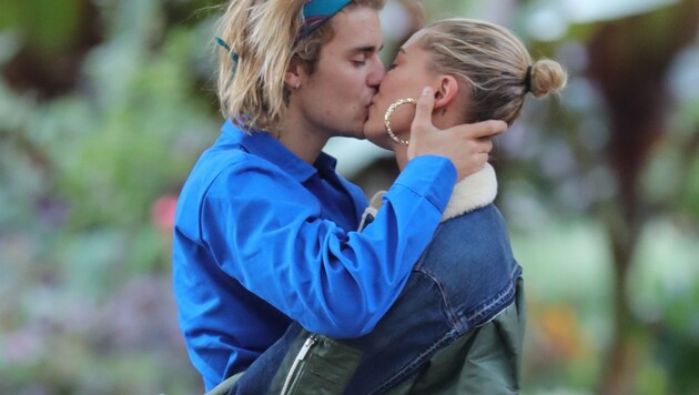Justin Bieber und Hailey Baldwin knutschen, was das Zeug hält. (Bild: www.PPS.at)